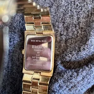 小物 Johnstonsor of Elgin Vintage ladies gold Lady Elgin watch with sapphire | Depop